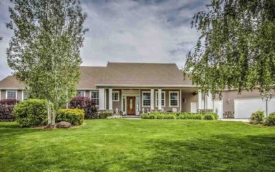 BEAUTIFUL 5 BEDROOM HOME ON 1.3 ACRES IN STAR, IDAHO FOR SALE